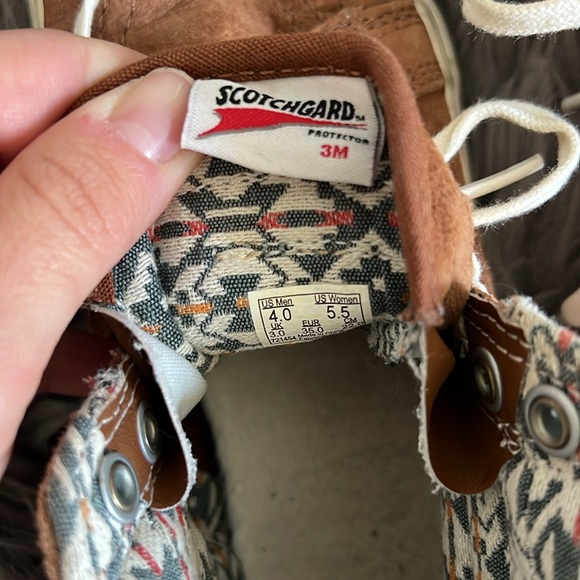 Vans Suede High Tops with Aztec Pattern Detail - Picture 7 of 7